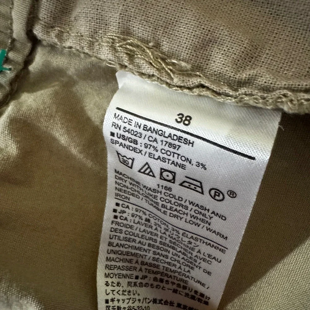 Banana Republic Summerweight Chino Shorts Mens 38 Khaki Tan Elastic‎ Waist